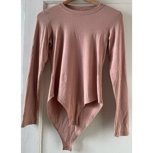 Crewneck long sleeve bodysuit